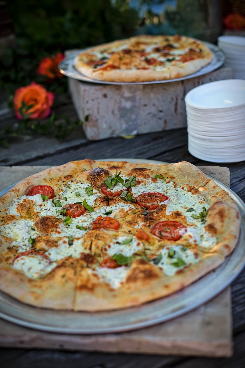 pizza, pie, whole, italy, italian, cheese, lunch, mozzarella, cooking, dinner, pepperoni, baked, pizza, pizza, pizza, pizza, pizza